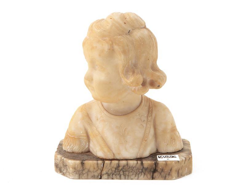 Busto di Fanciullo in Alabastro
