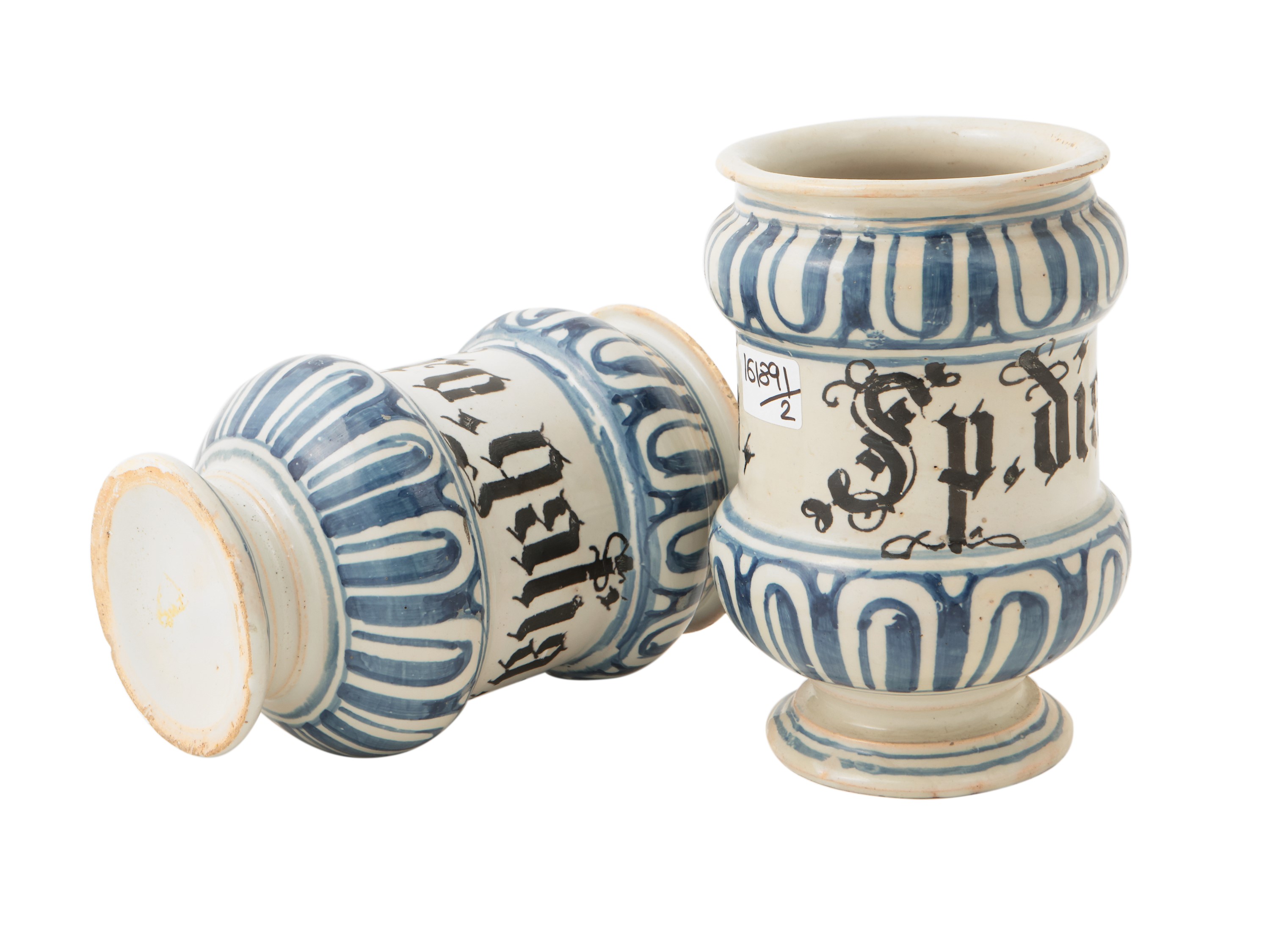Coppia di Albarelli in Maiolica