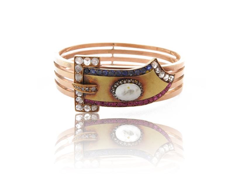 Bracciale Rigido in Oro a Basso Titolo con Diamanti, Rubini, Zaffiri e Perla