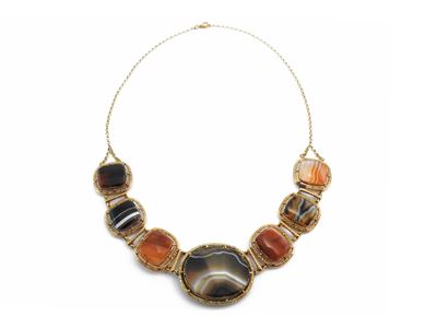 Collana in Oro Giallo con Agate Policrome