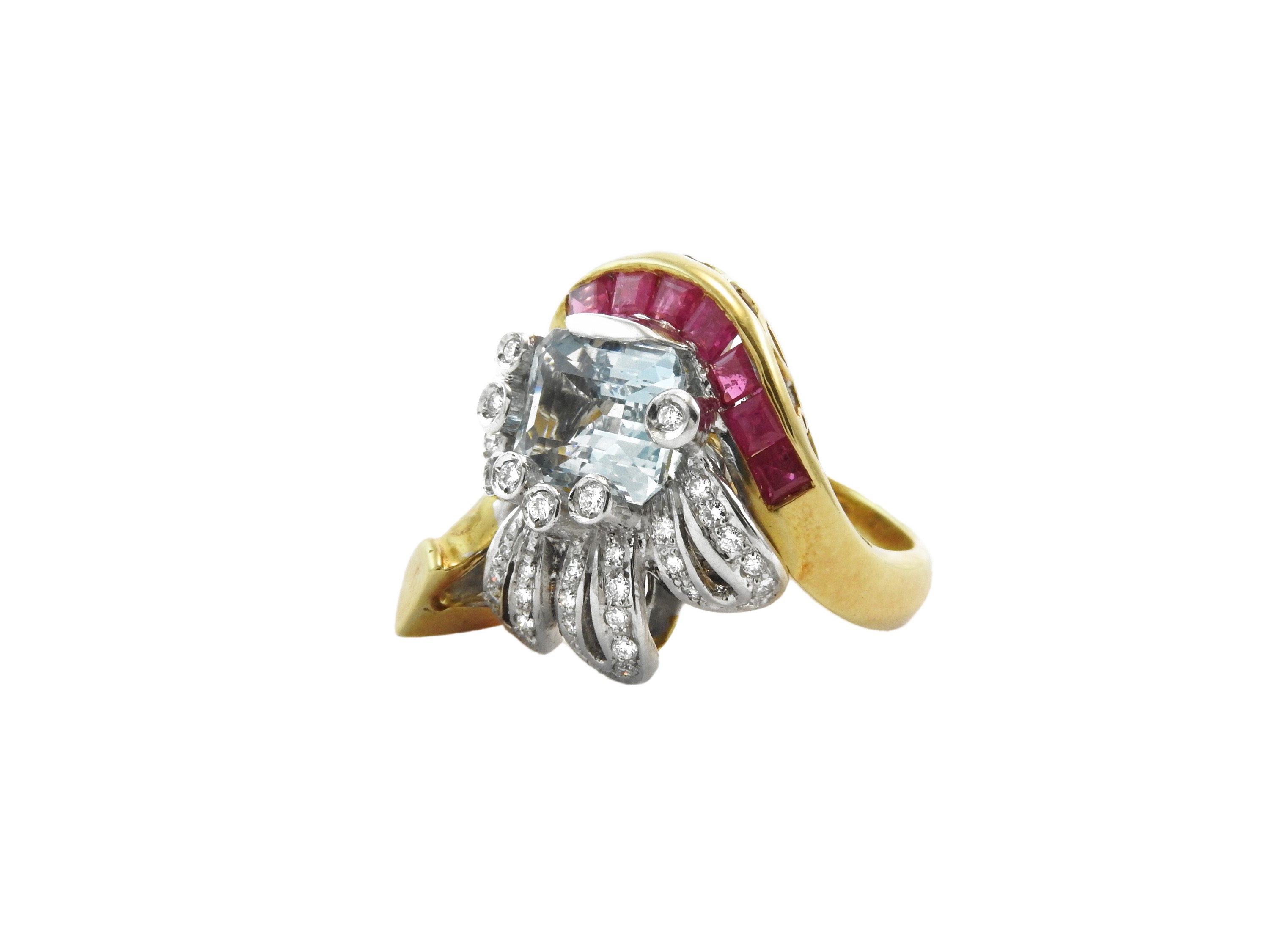 Anello in Oro Giallo e Bianco con Diamanti, Rubini e Acquamarina