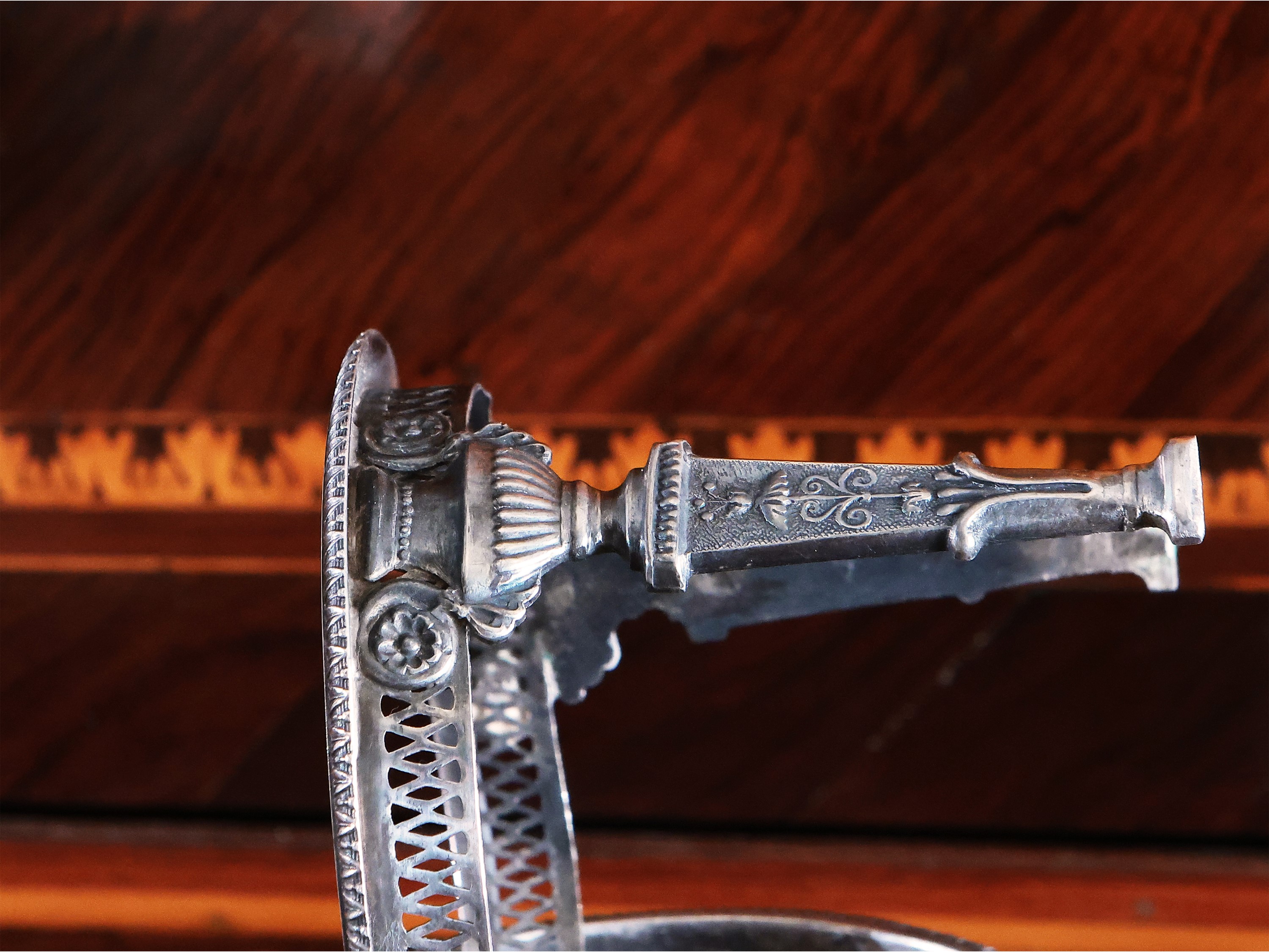 Coppia di saliere in argento