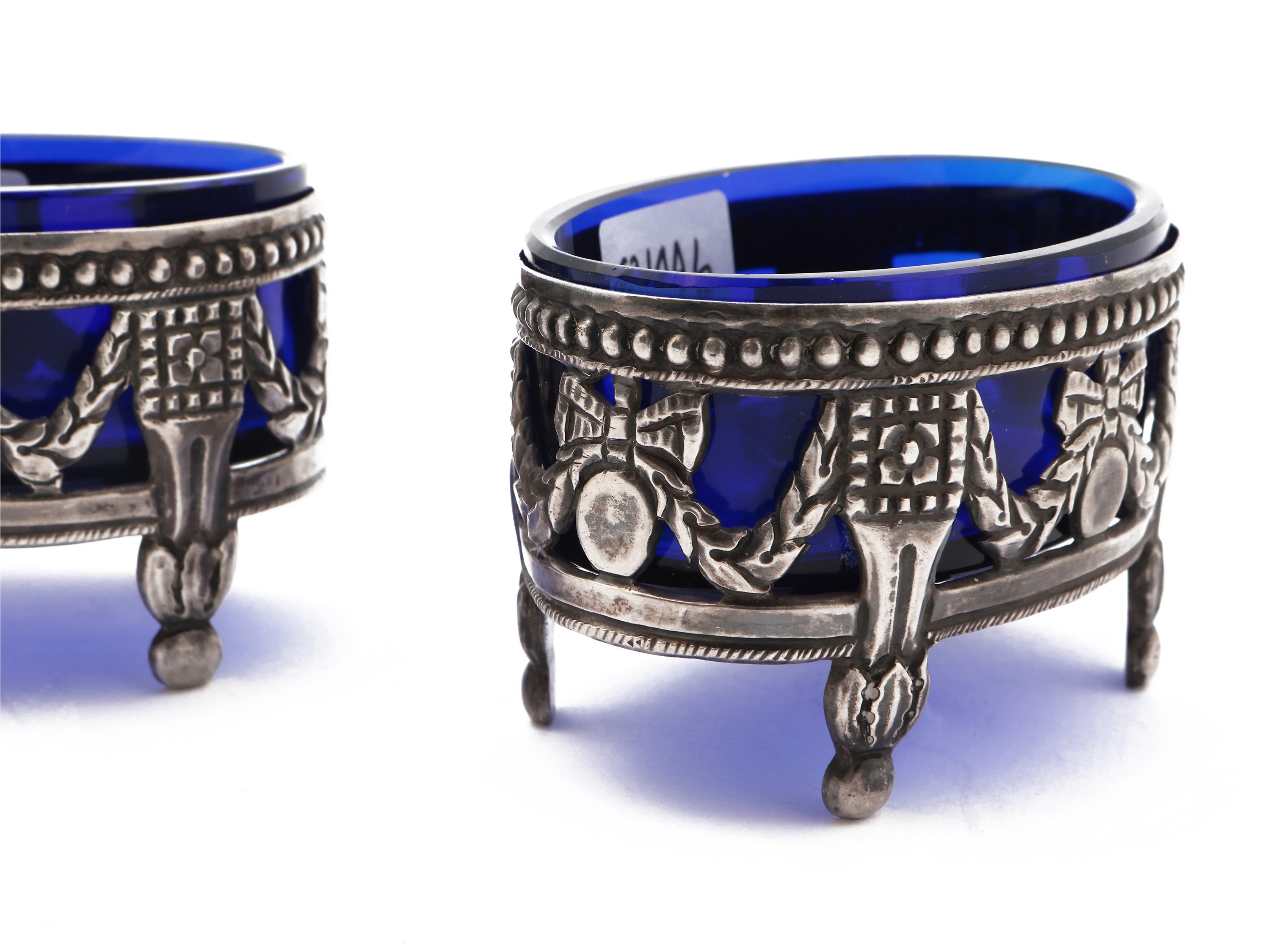 Coppia di saliere in argento