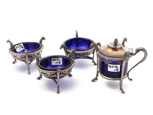 Set da tavola in argento