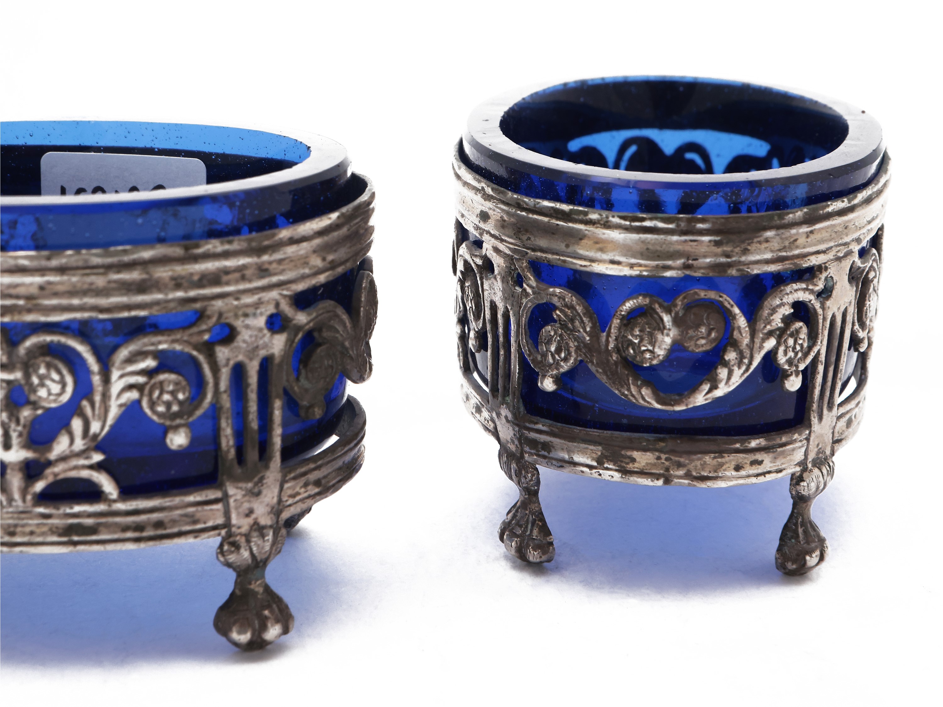 Coppia di saliere in argento