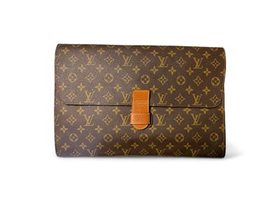 Louis Vuitton, Portadocumenti Trousse in Tela Monogram