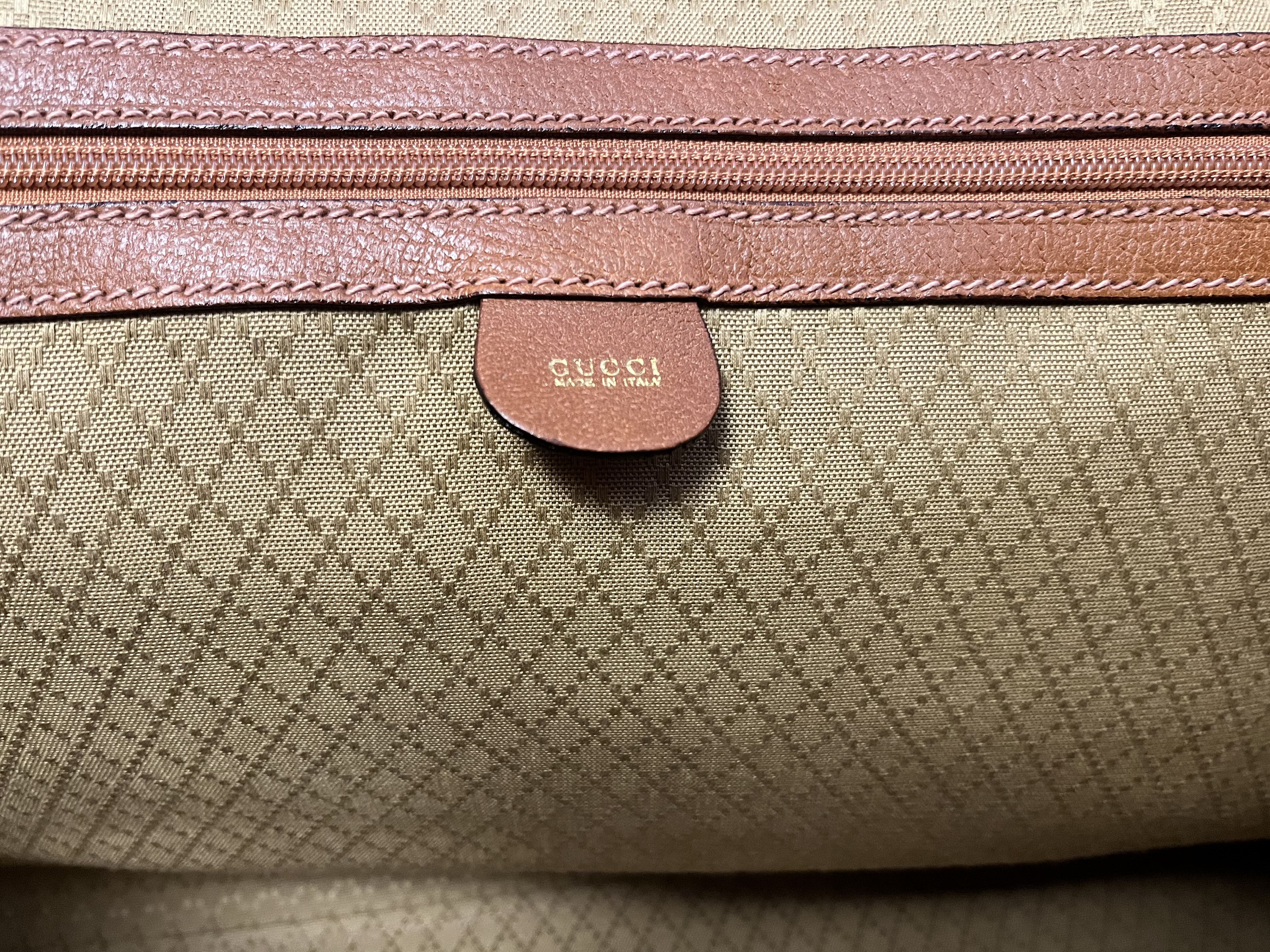 Gucci, Borsone Weeekend in Pelle Color Tabacco