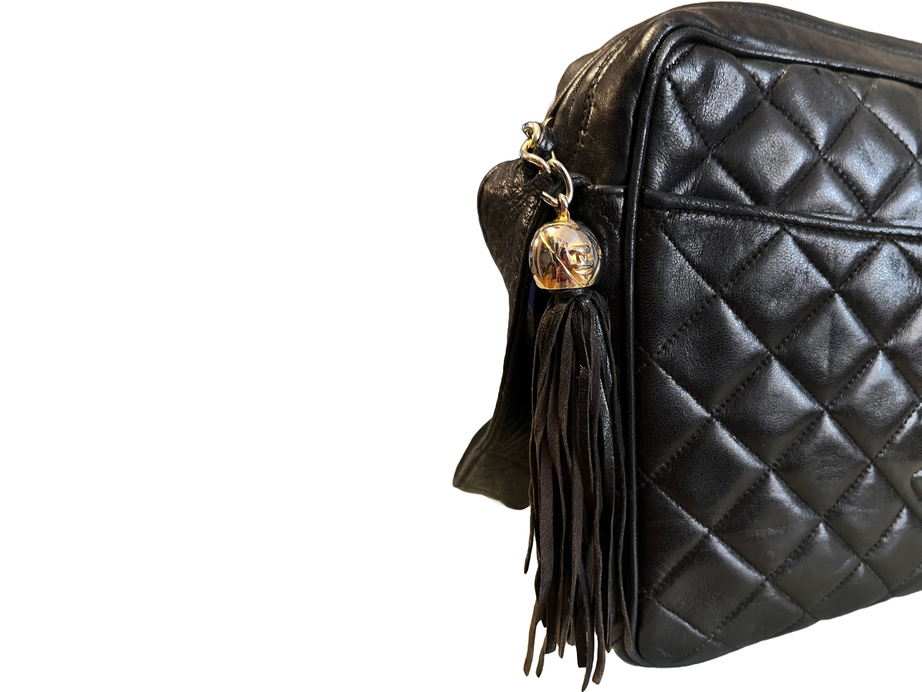 Chanel, Borsa a Spalla in Pelle Nera Matellassè, con Nappa