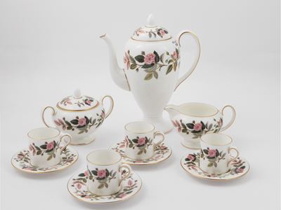 Servizio da Caffè in Porcellana, Decoro Hathaway Rose, Wedgwood