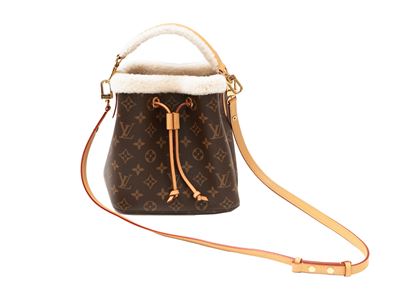 Louis Vuitton, Tote Bag Neònoè Shearling Bb in Tela Monogram