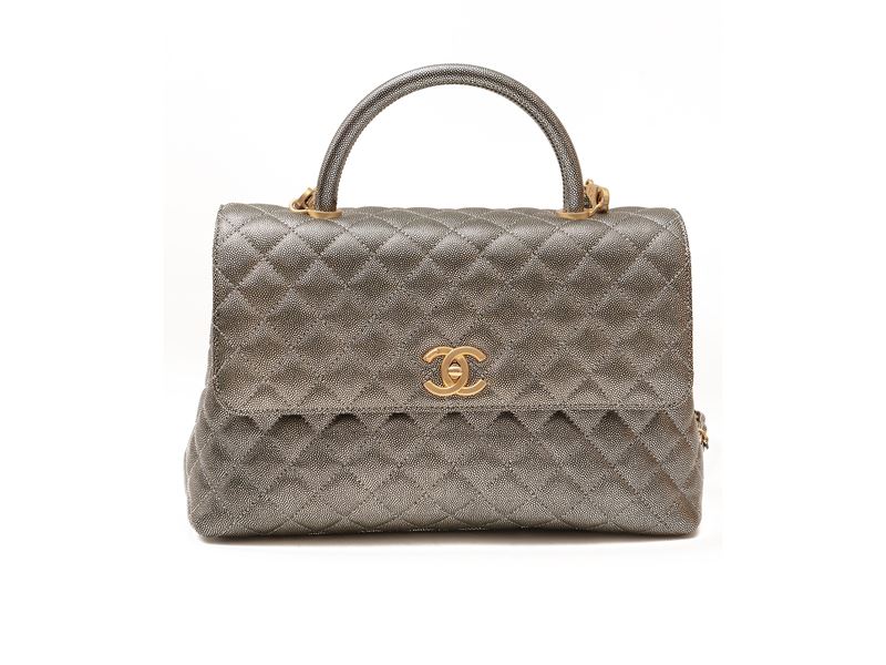 Chanel, Borsa "coco Handle" in Pelle Caviar Argento Matelassé