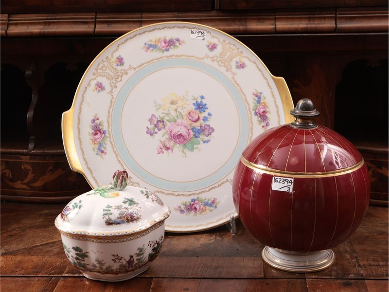 Assortimento di Porcellane per la Tavola