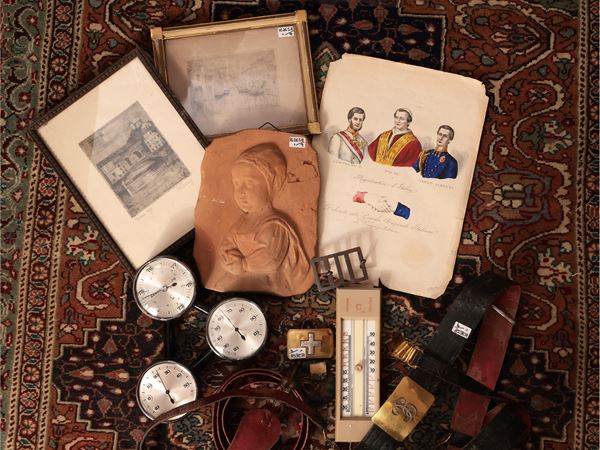 Lotto di curiosità d'epoca