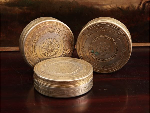 Tre tabacchiere in argento vermeil