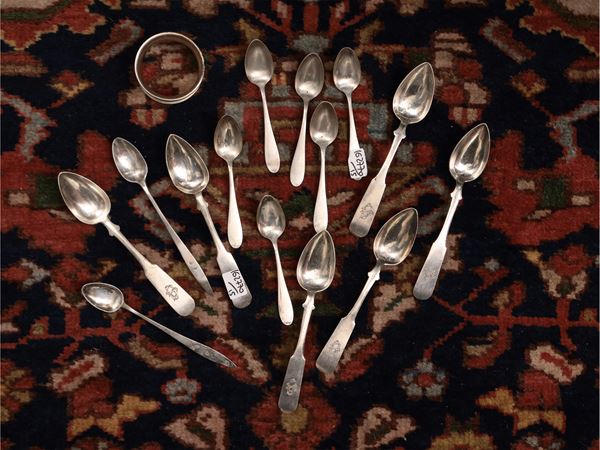 Miscellanea di cucchiani in argento