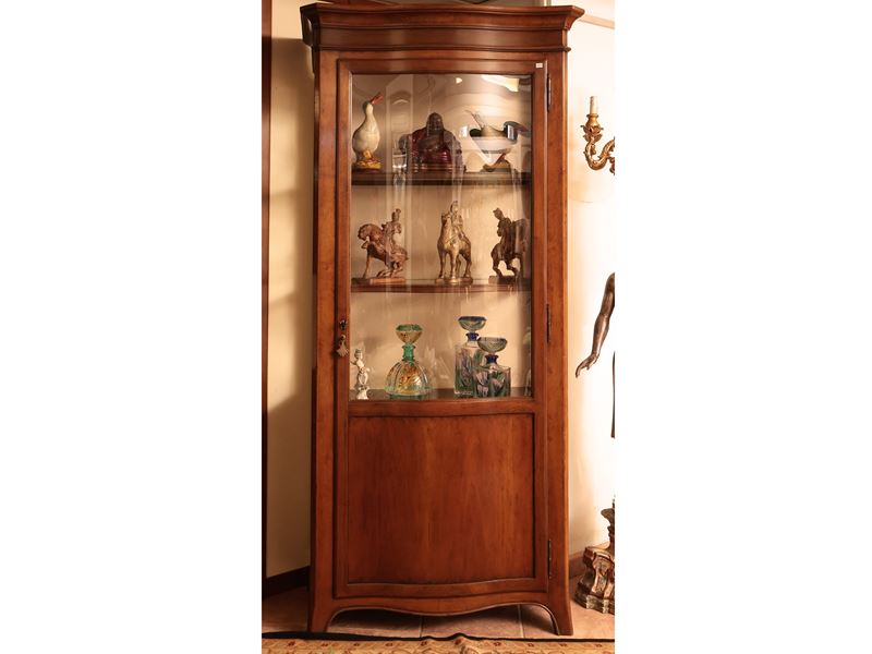 Vetrinetta in Satinwood