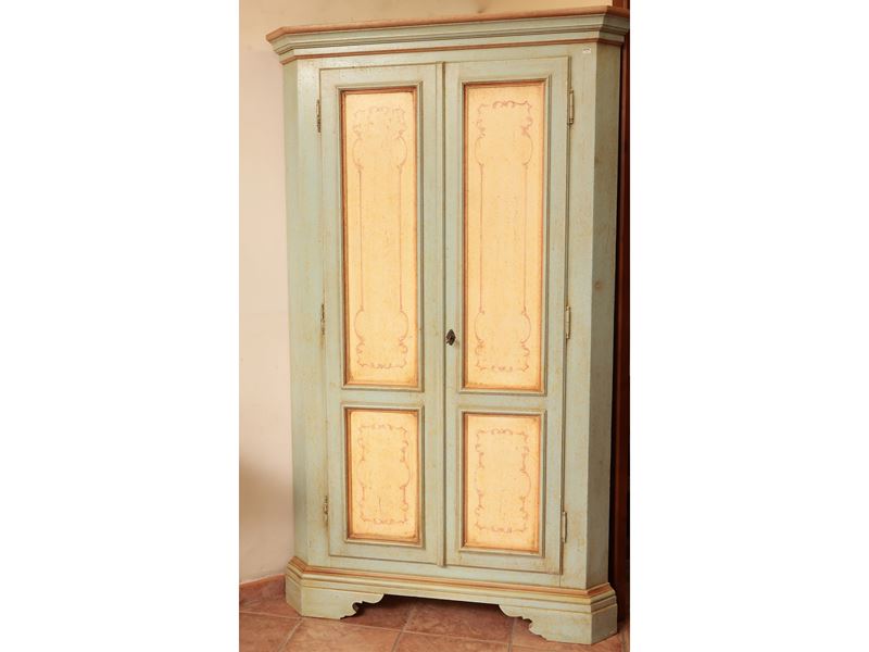 Angoliera in Legno Laccato