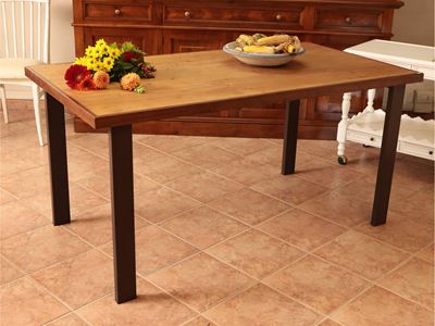 Tavolo da Pranzo di Foggia Moderna