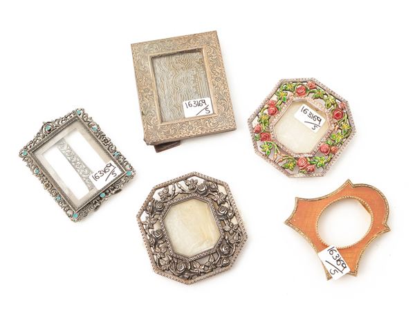 Collezione di piccole cornici portaritratti in argento