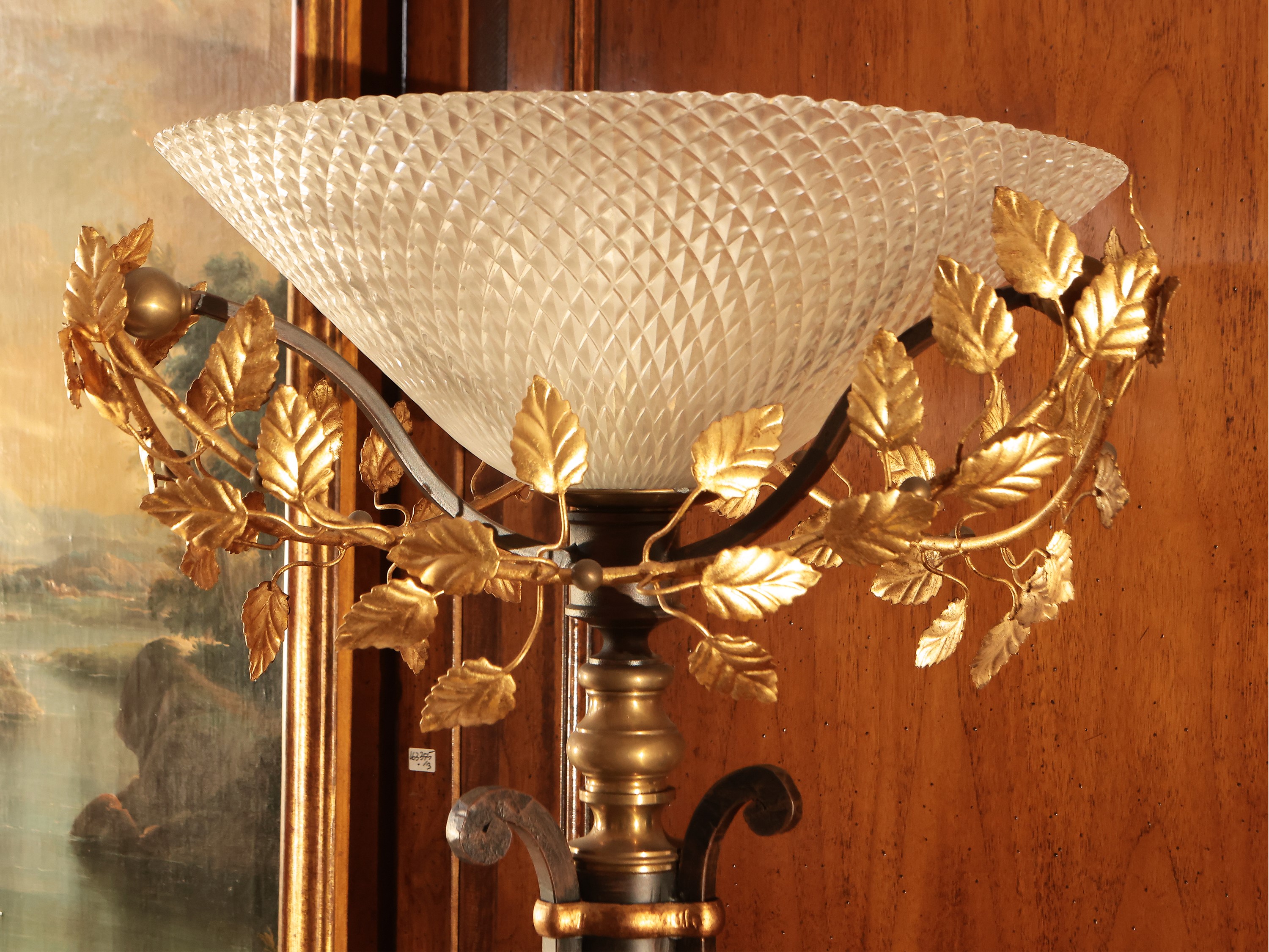 Lume a piantana in ferro battuto