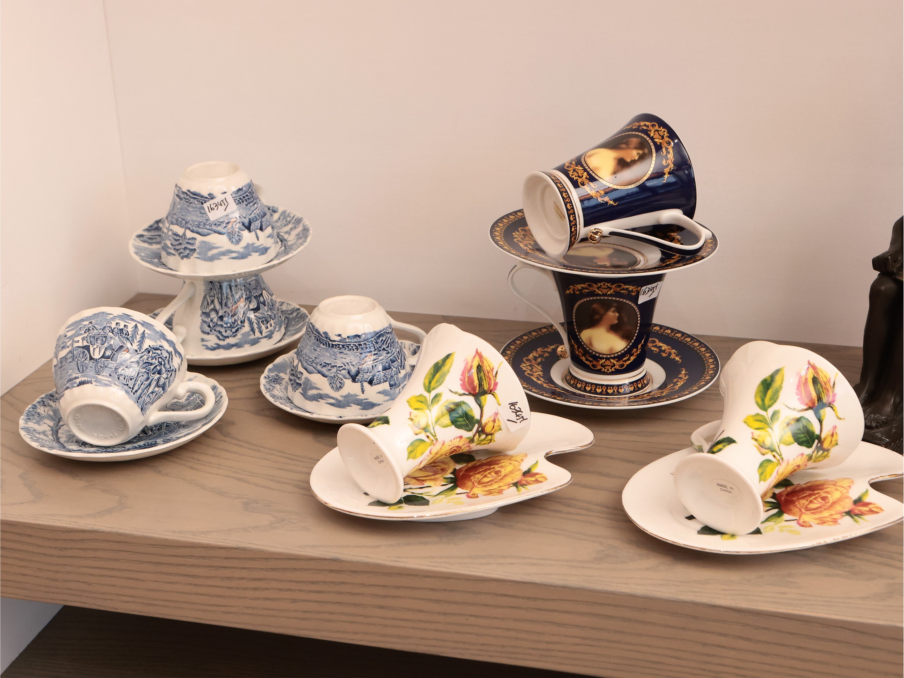 Accessori per servire il tè