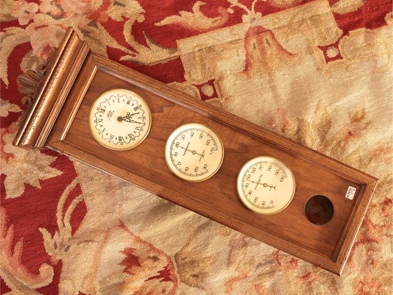 Orologio a Muro in Legno Tenero