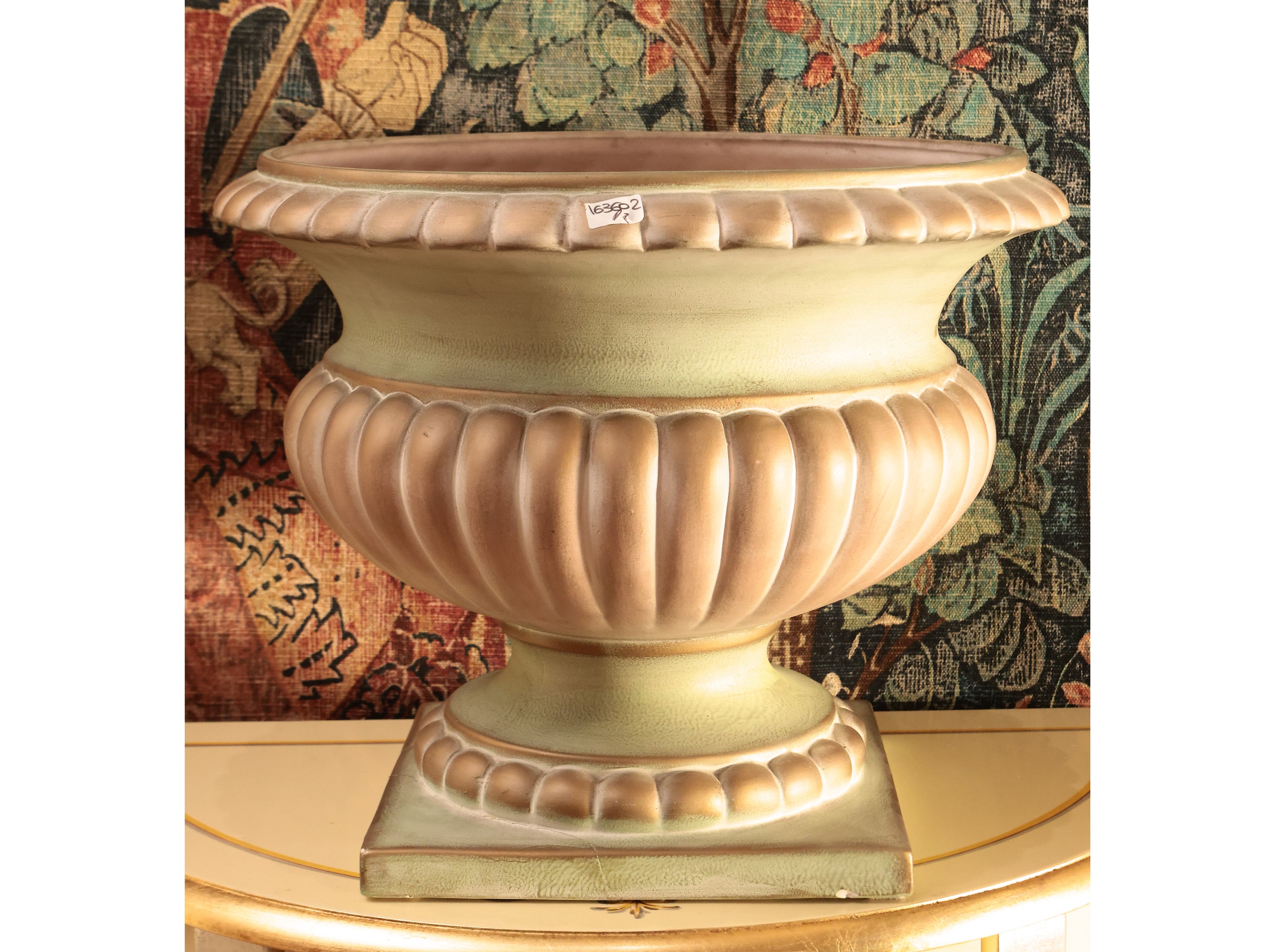 Due Vasi in Terracotta da Giardino