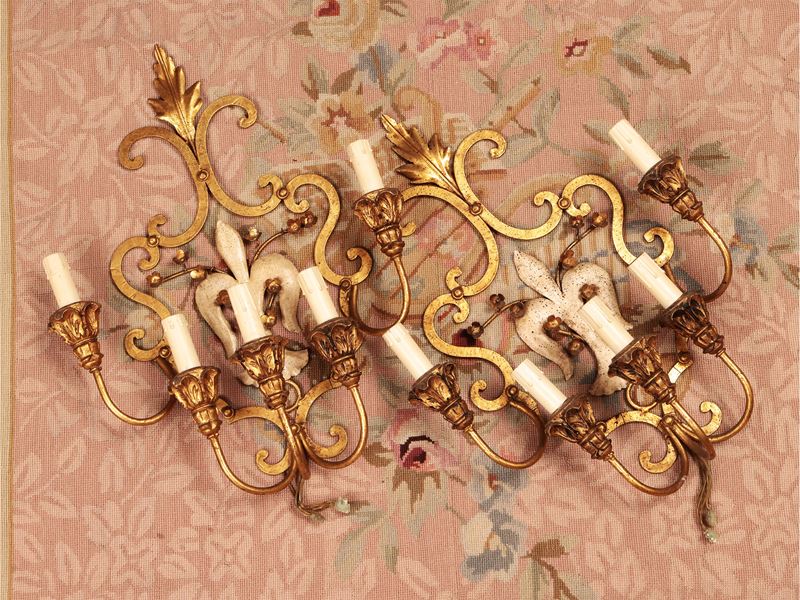 Coppia di Applique in Metallo Dorato