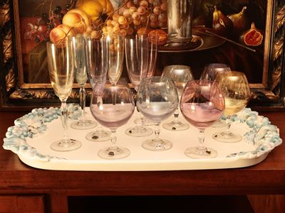 Assortimento di Bicchieri in Vetro Iridescente, Boemia