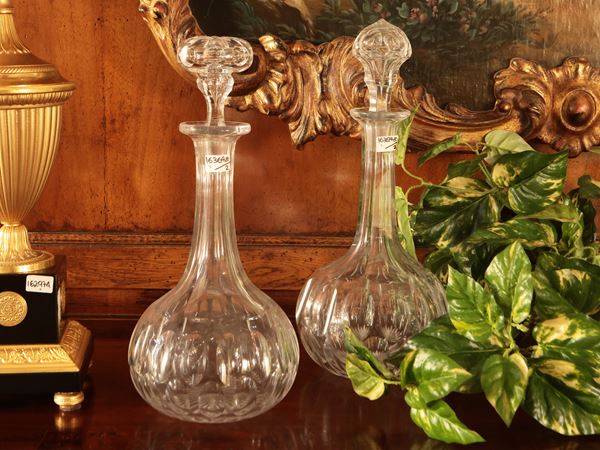 Coppoa di bottiglie in vetro per vino bianco e rosso