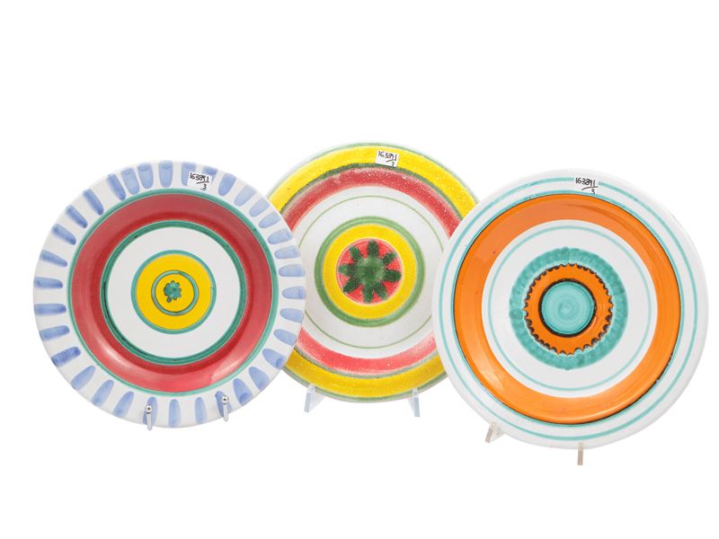 Tre Piatti in Ceramica Smaltata, De Simone