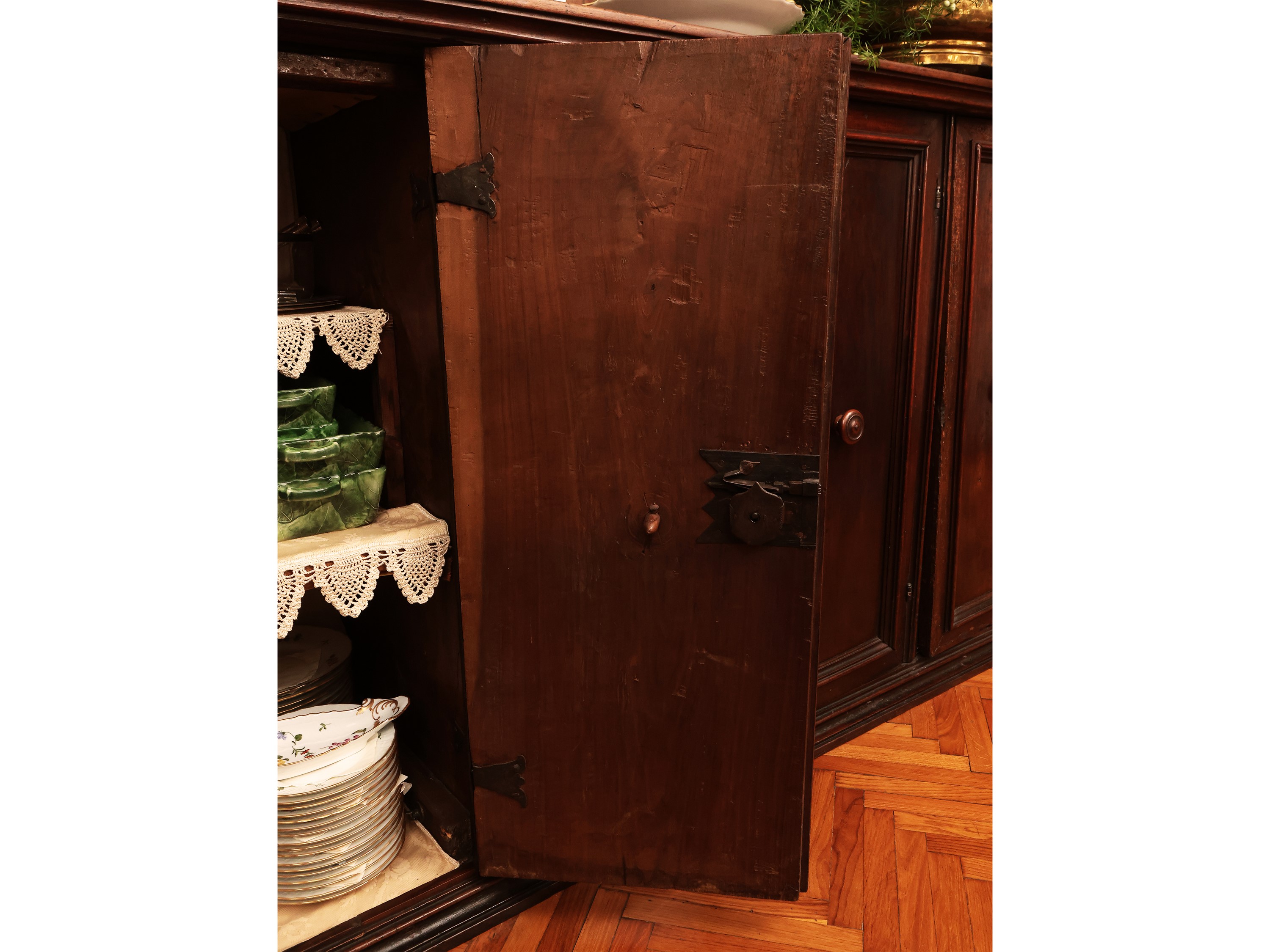 Grande Credenza in Noce