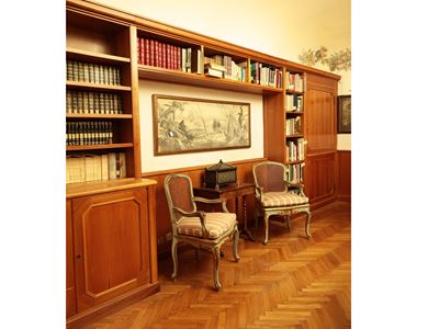 Libreria in Ciliegio a Ponte