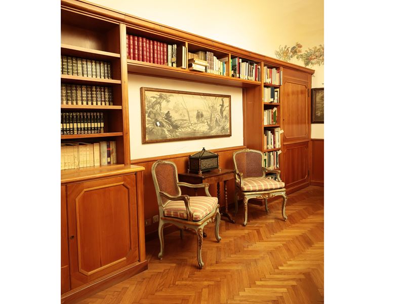 Libreria in Ciliegio a Ponte