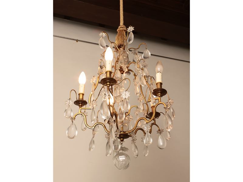 Piccolo Lampadario in Metallo Dorato