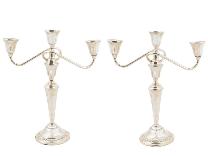 Coppia di Candelabri in Argento Sterling