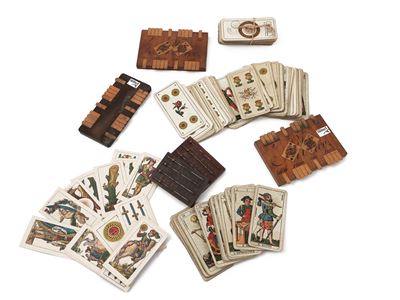 Collezione di Accessori per il Gioco D'epoca