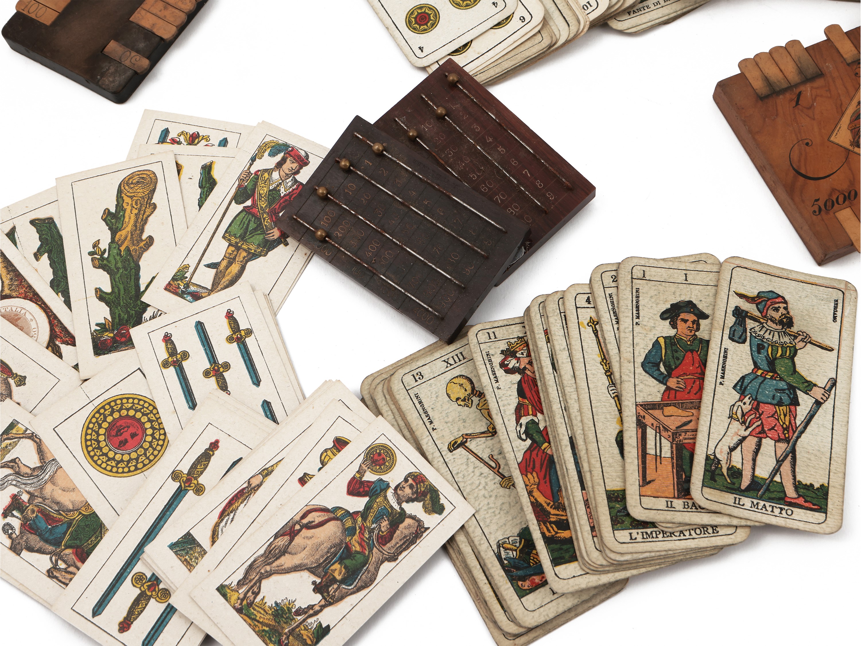 Collezione di Accessori per il Gioco D'epoca