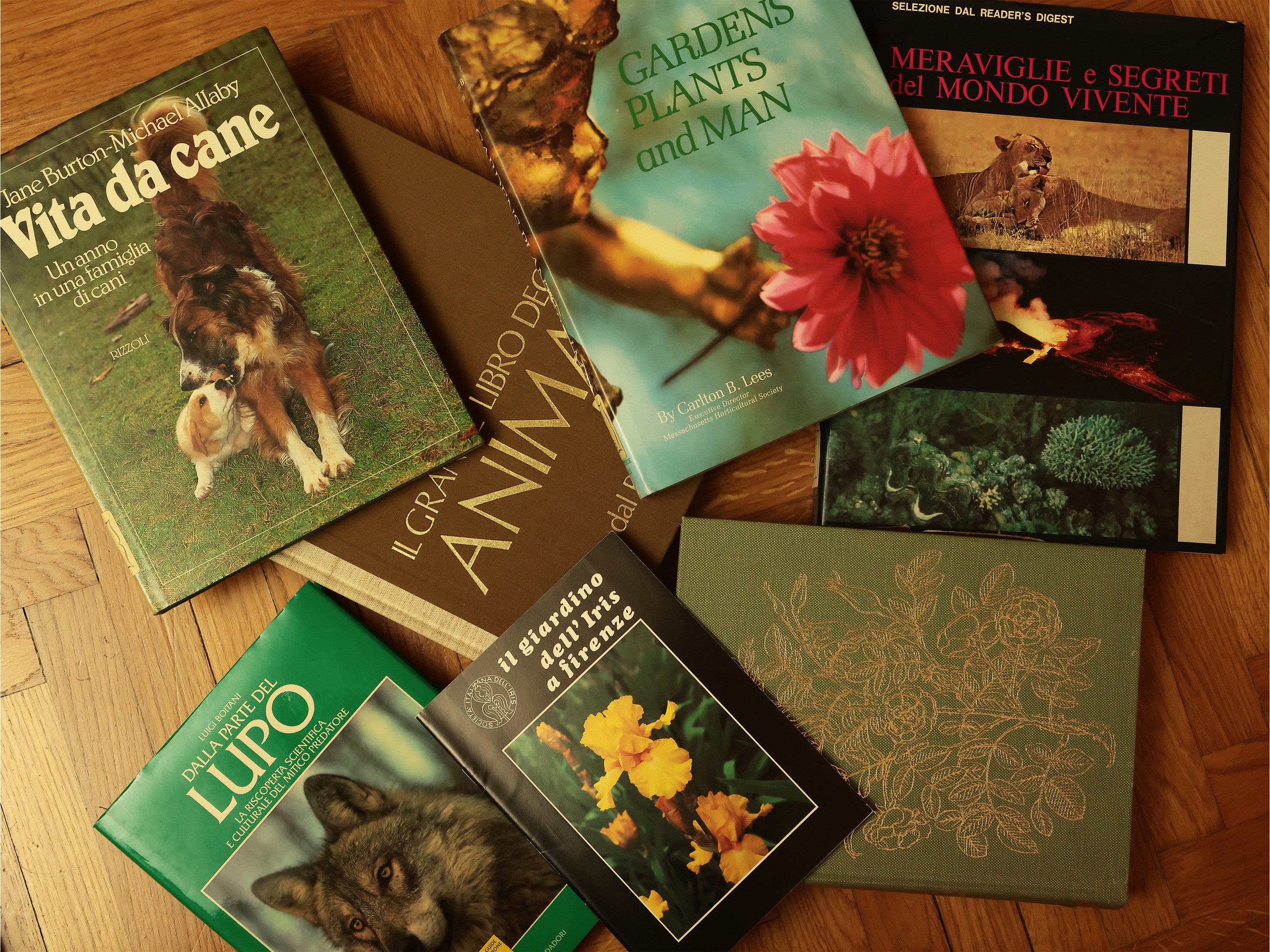 Miscellanea di Libri sugli Animali e le Piante