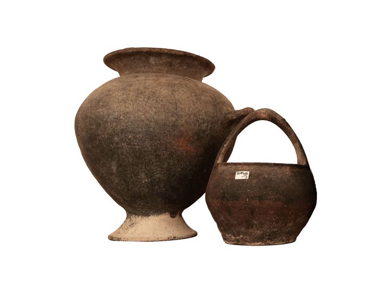 Due Vasi Tribali in Terracotta