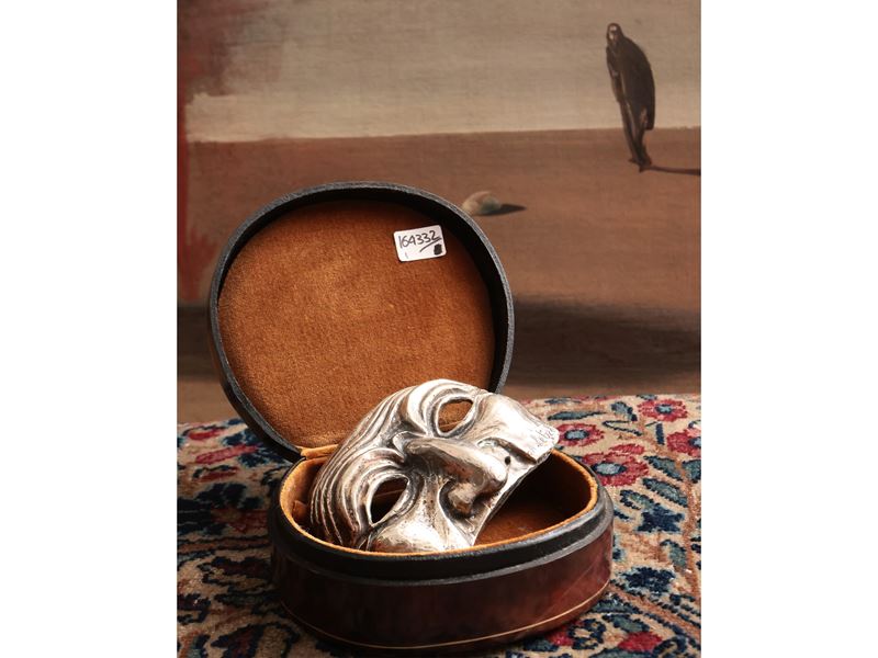 Maschera della Commedia dell'Arte in argento