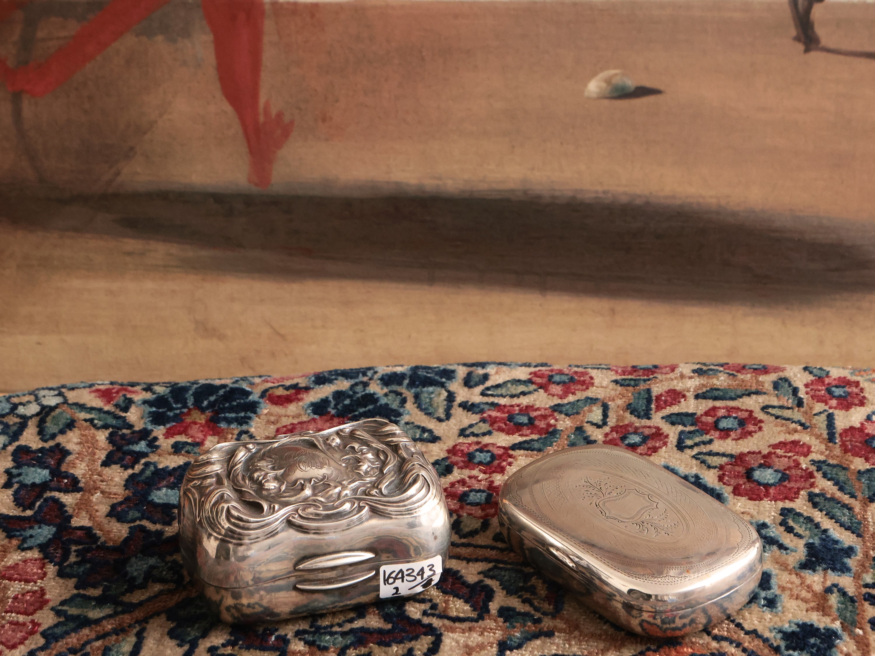 Due tabacchiere in argento