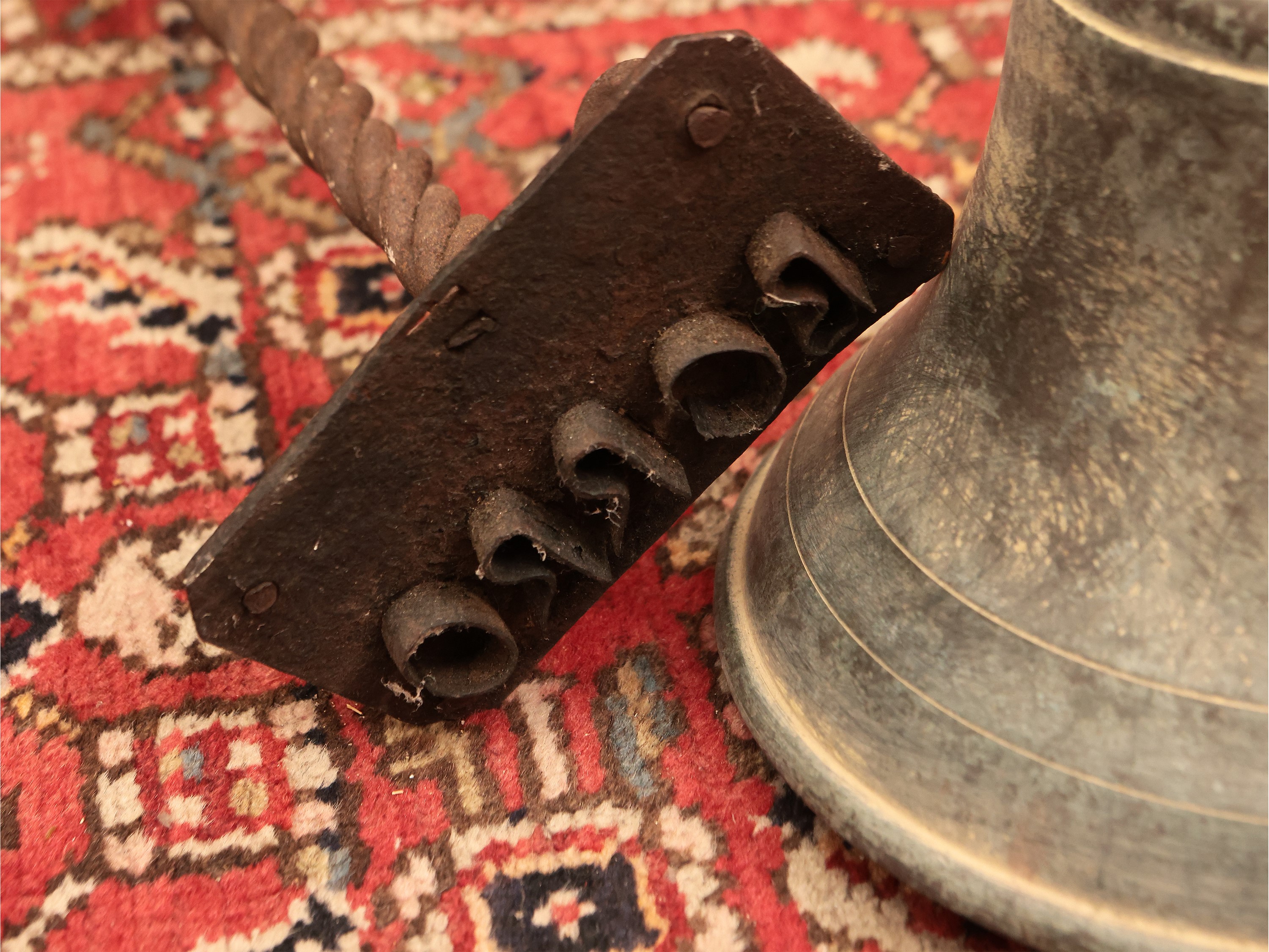 Due Accessori D'epoca