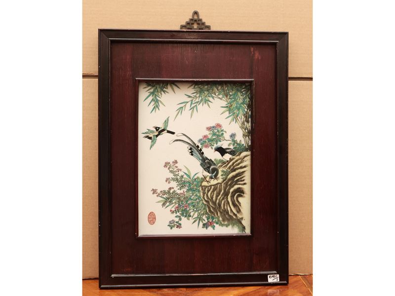 Coppia di placche in porcellana