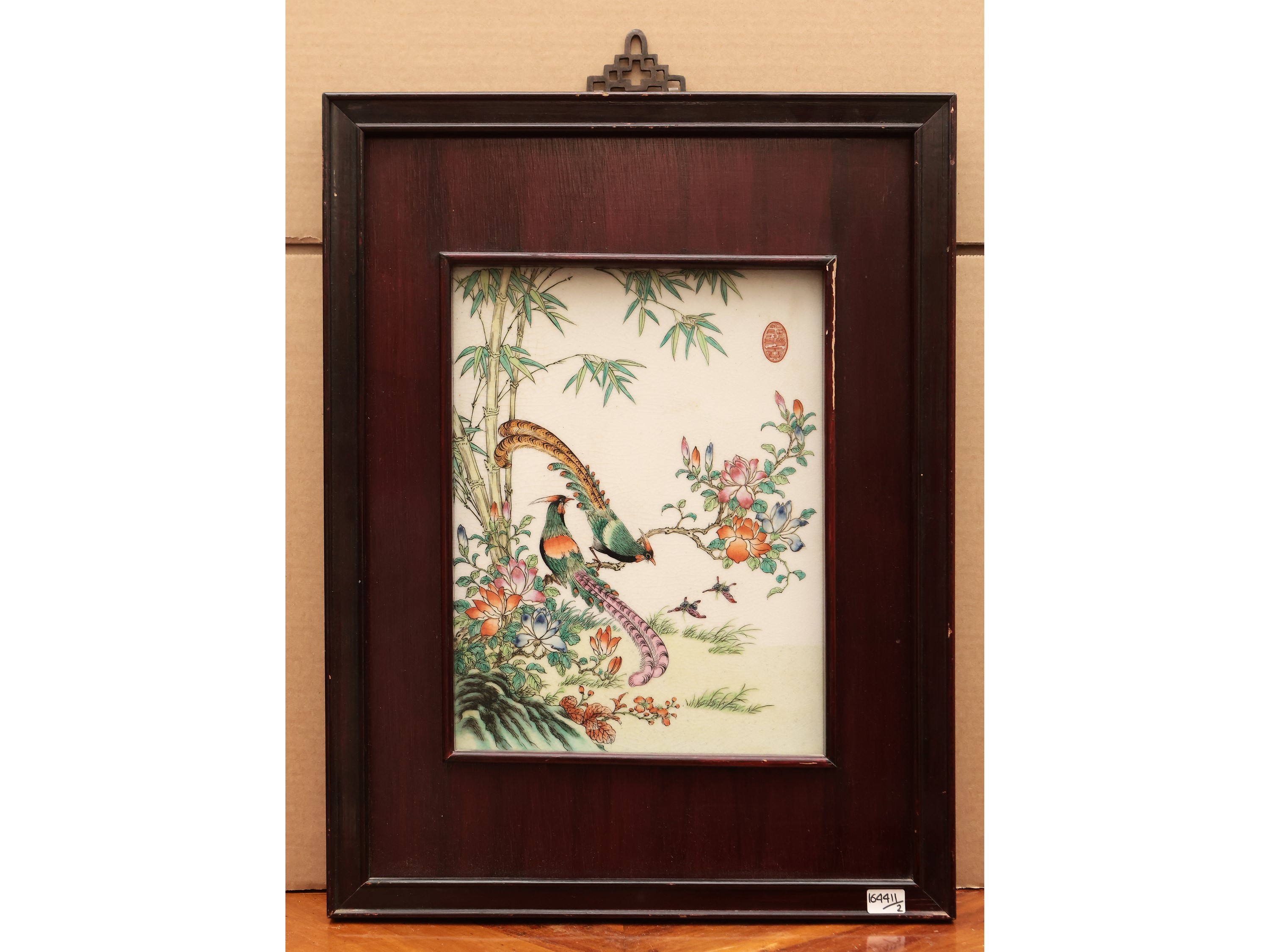 Coppia di placche in porcellana