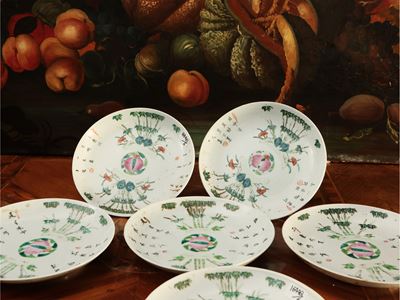 Serie di Sei Piattini in Porcellana