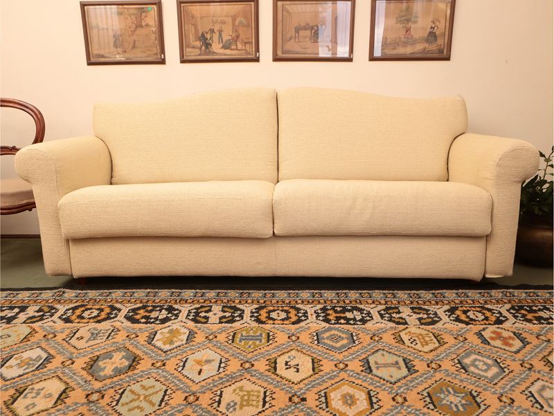 Divano imbottito a due posti