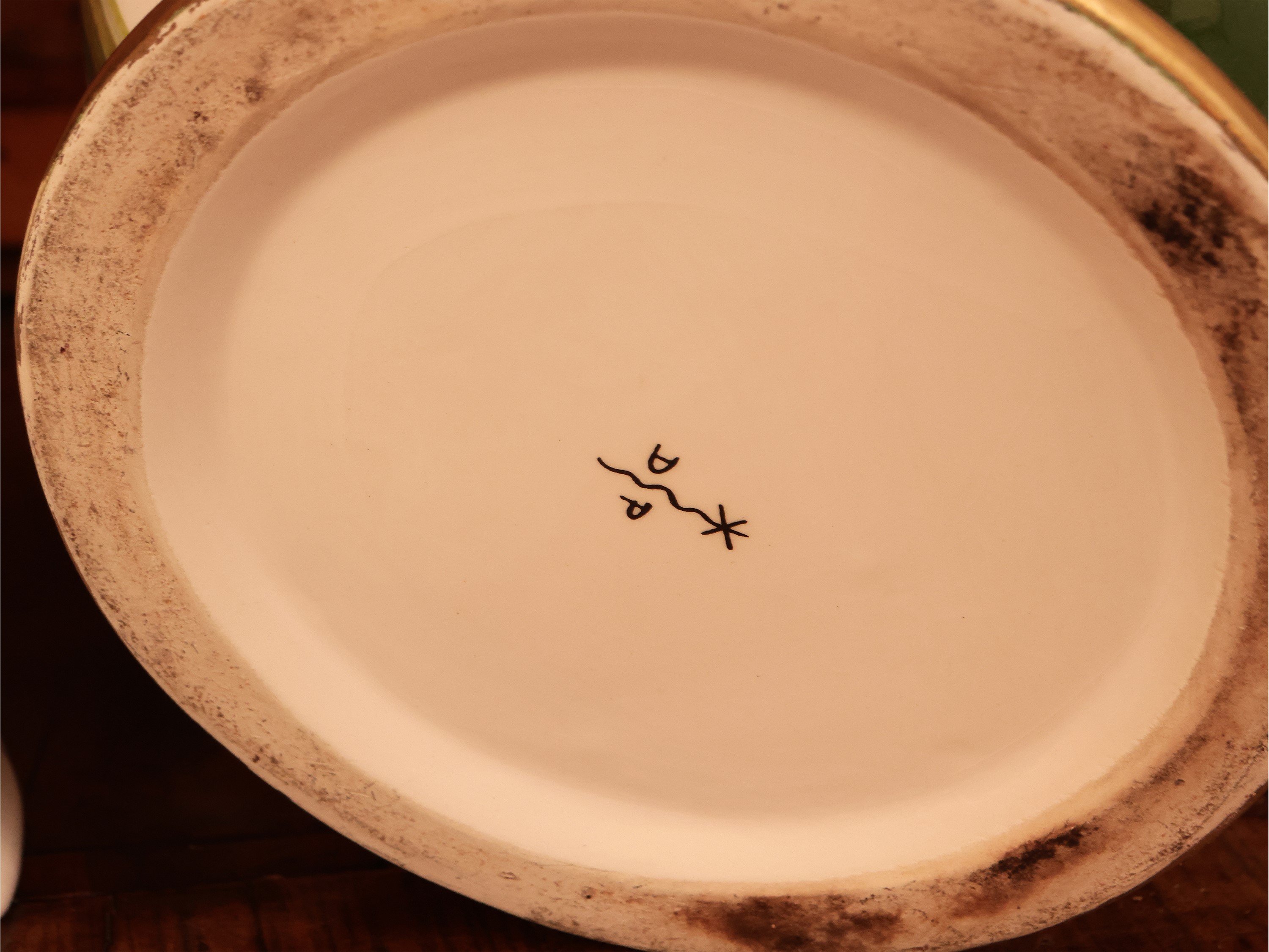 Due accessori per la casa in ceramica