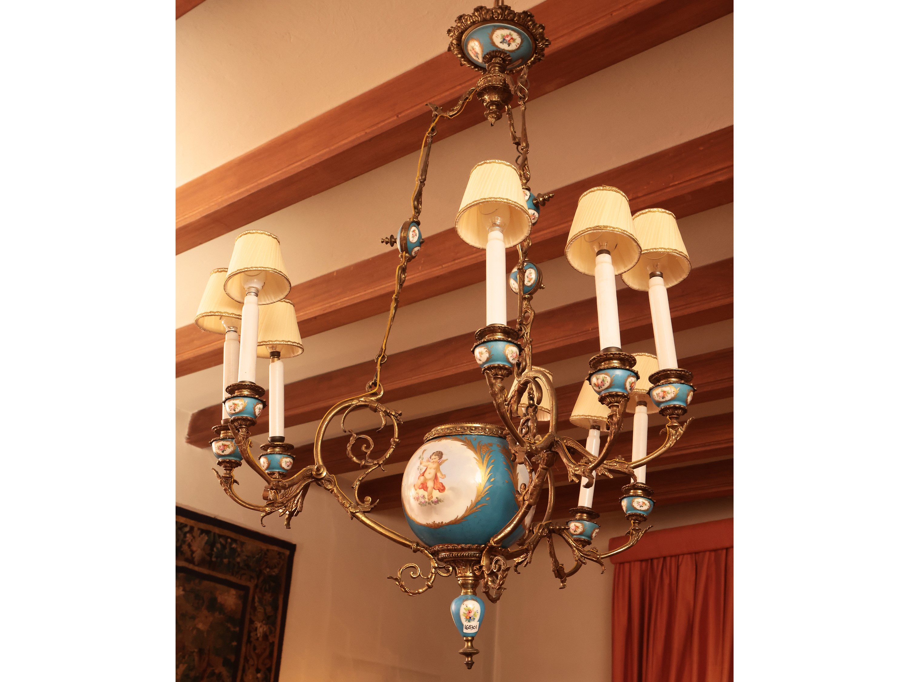 Lampadario in porcellana e metallo dorato, Sevres