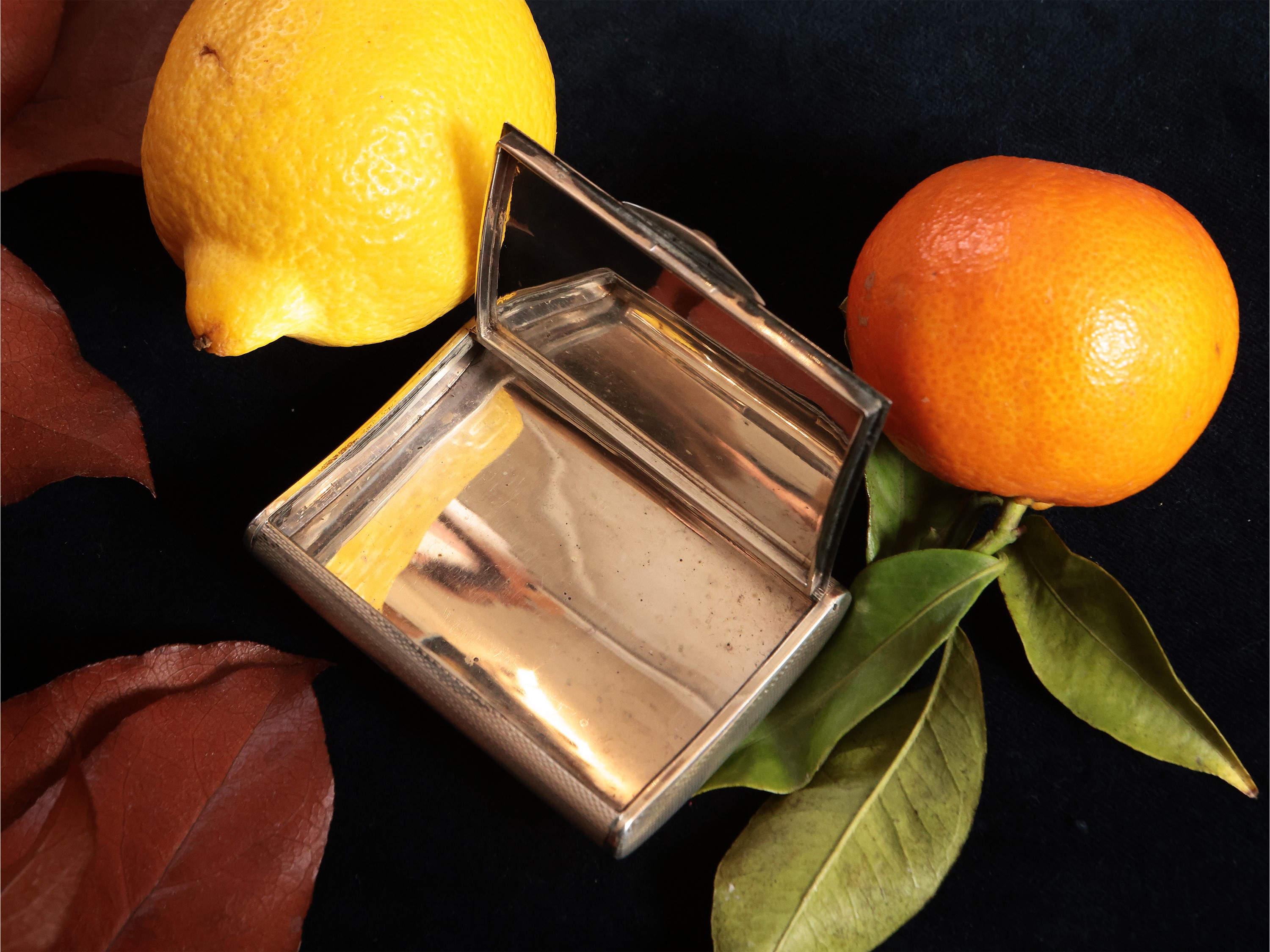 Portasigarette da tasca in argento satinato